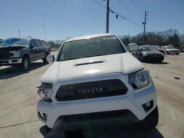 2015 Toyota Tacoma - Image 10