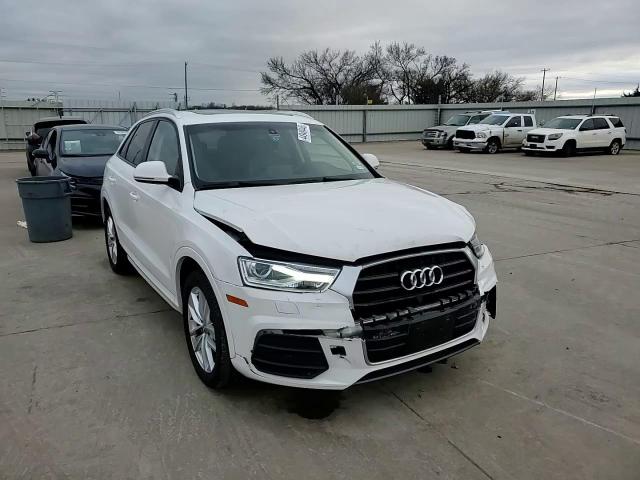 2017 Audi Q3 - Image 11