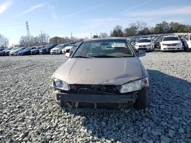 2010 Toyota Camry - Image 11
