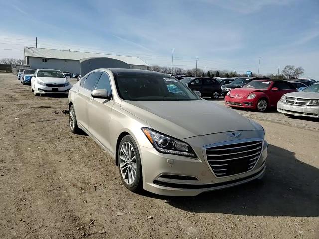 2015 Hyundai Genesis - Image 11