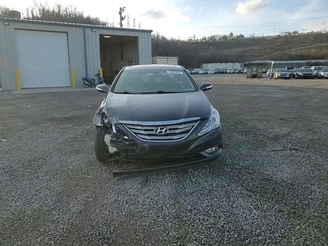 2013 Hyundai Sonata - Image 13