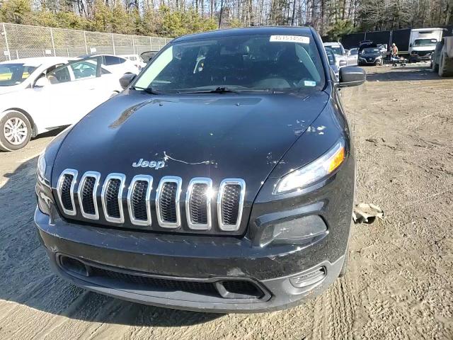 2017 Jeep Grand Cherokee - Image 11