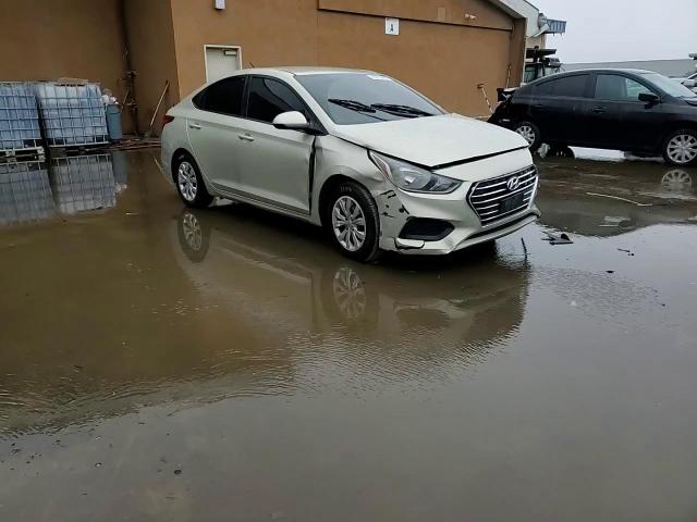 2020 Hyundai Accent - Image 10