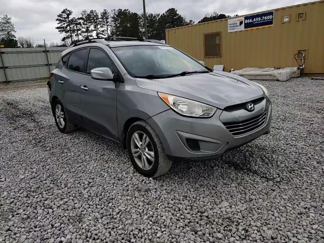 2012 Hyundai Tucson - Image 11