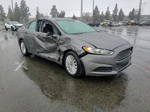 2013 Ford Fusion - Image 11