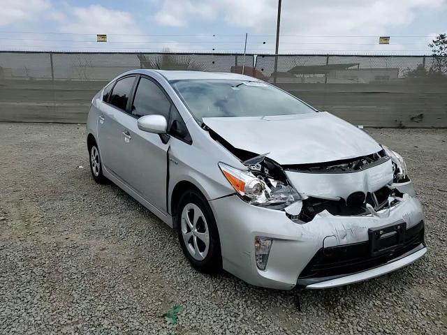 2014 Toyota Prius - Image 11