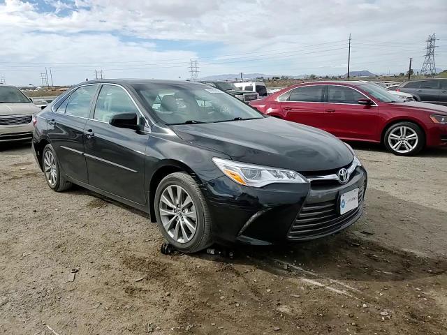 2015 Toyota Camry - Image 11