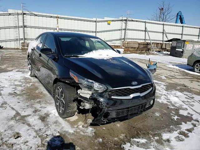 2019 Kia Forte - Image 11
