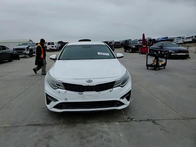 2019 Kia Optima - Image 14