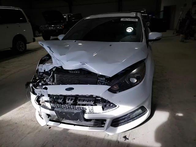 2018 Ford Focus - Image 11
