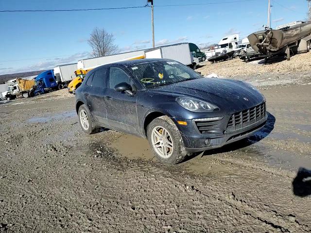 2017 Porsche Macan - Image 11