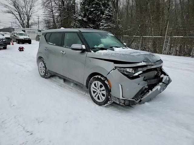 2024 Kia Soul - Image 10