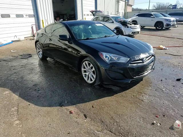 2013 Hyundai Genesis - Image 14
