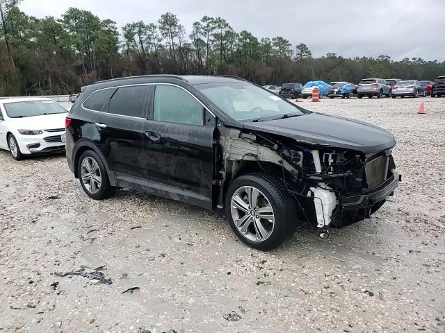 2014 Hyundai Santa Fe - Image 11