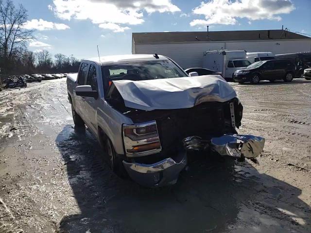 2017 Chevrolet Silverado - Image 10
