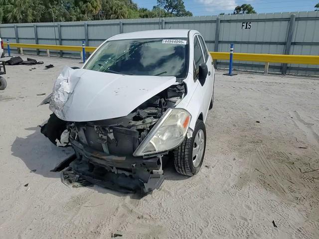 2009 Nissan Versa - Image 10