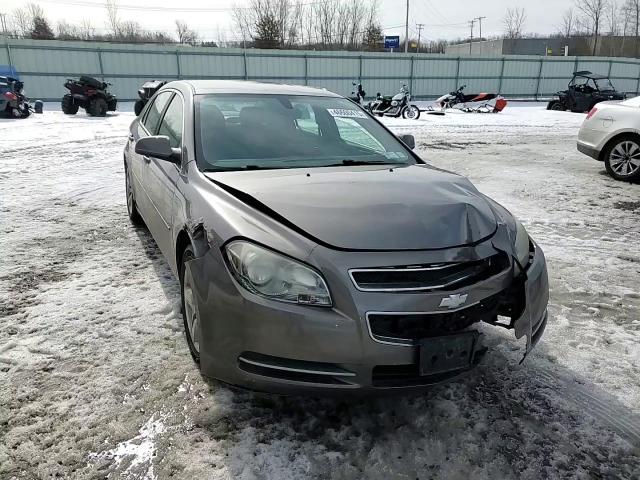 2010 Chevrolet Malibu - Image 11
