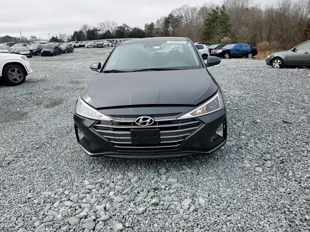 2020 Hyundai Elantra - Image 11