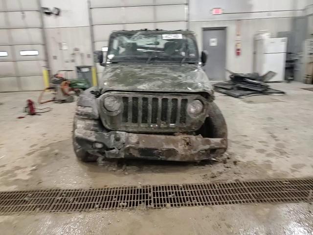 2020 Jeep Wrangler - Image 11