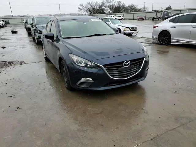 2015 Mazda 3 - Image 11