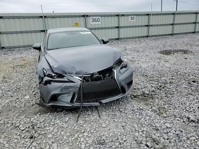 2016 Lexus IS - Image 11