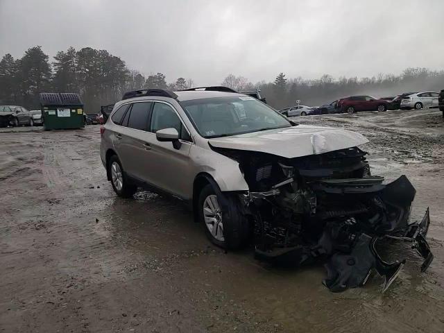 2018 Subaru Outback - Image 12