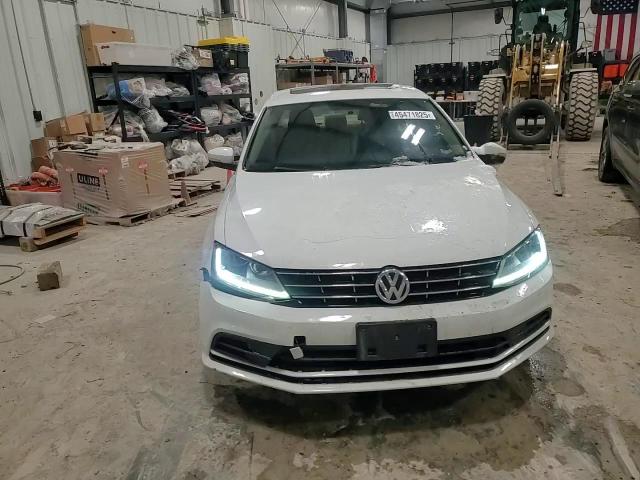 2018 Volkswagen Jetta - Image 11