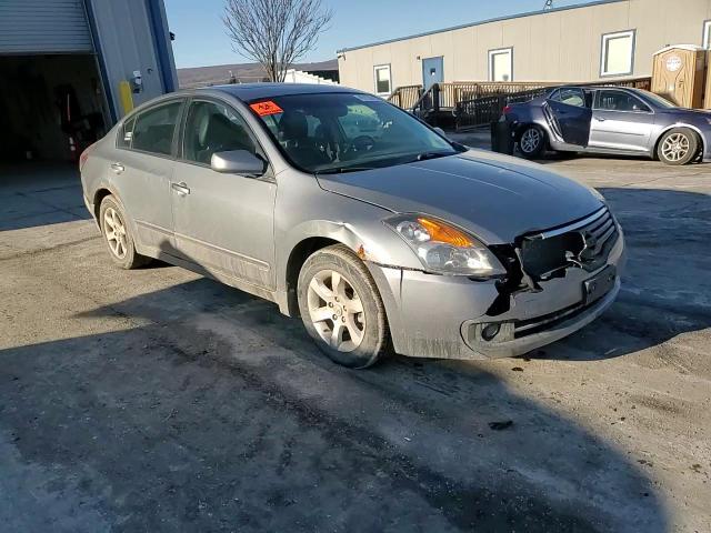 2009 Nissan Altima - Image 11