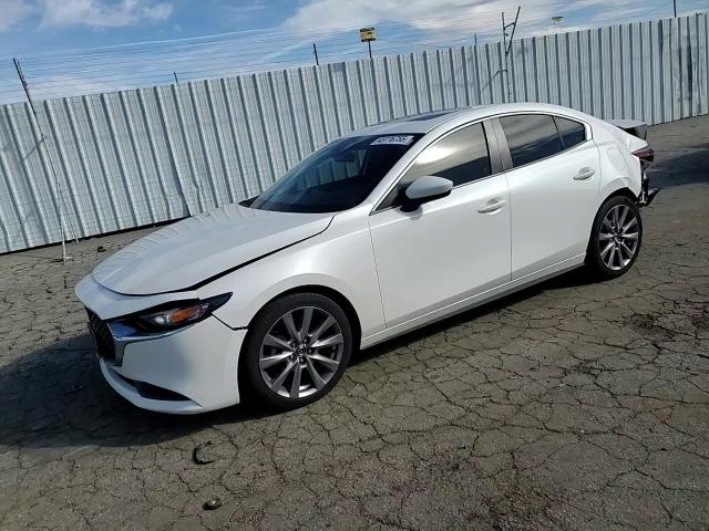 2021 Mazda 3 - Image 10