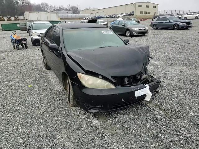 2006 Toyota Camry - Image 11
