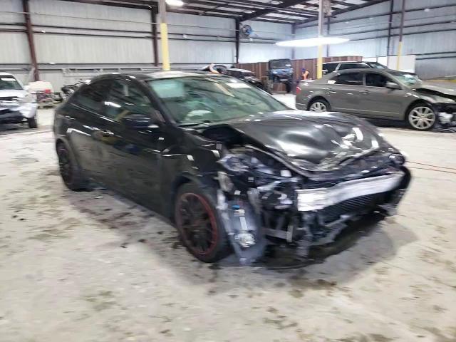 2013 Dodge Dart - Image 13