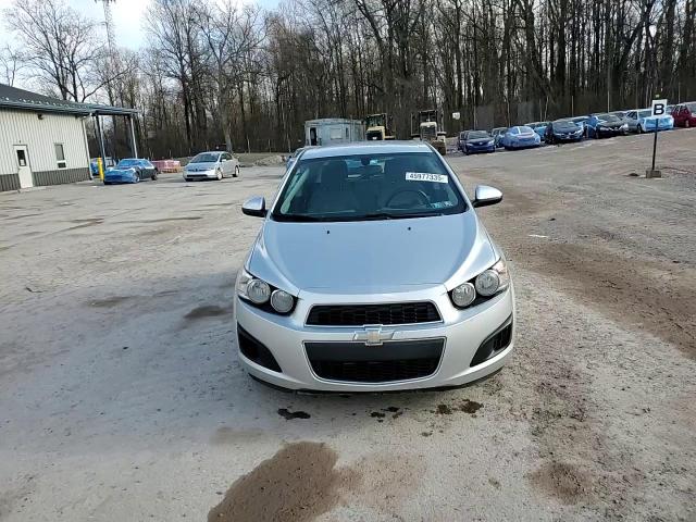 2015 Chevrolet Sonic - Image 13