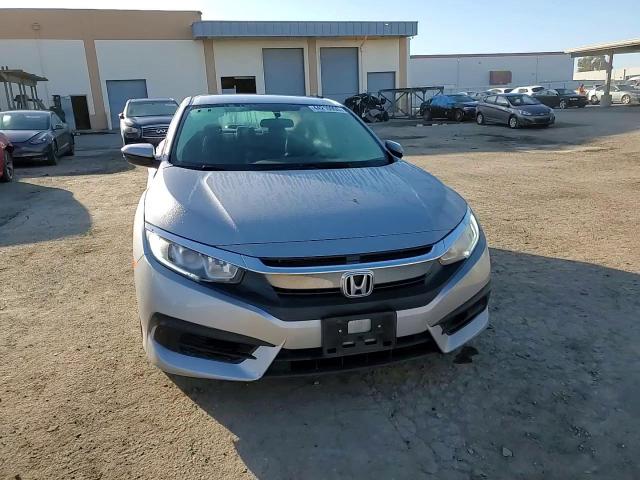2018 Honda Civic - Image 11