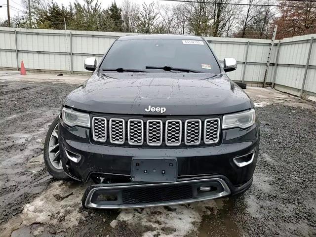 2017 Jeep Grand Cherokee - Image 11