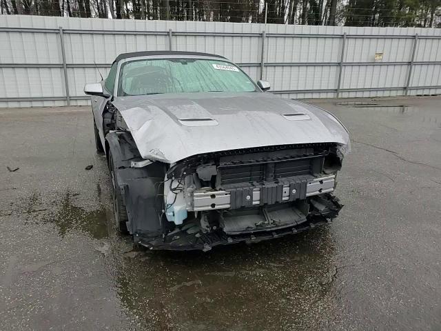 2020 Ford Mustang - Image 11