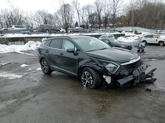 2023 Kia Sportage - Image 12