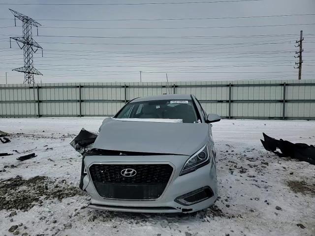2017 Hyundai Sonata - Image 11