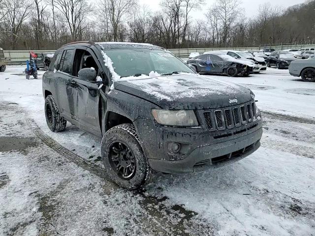 2014 Jeep Compass - Image 11