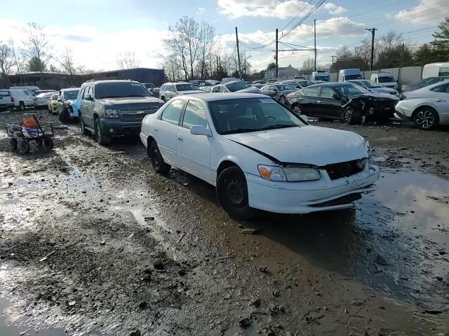 2000 Toyota Camry - Image 11