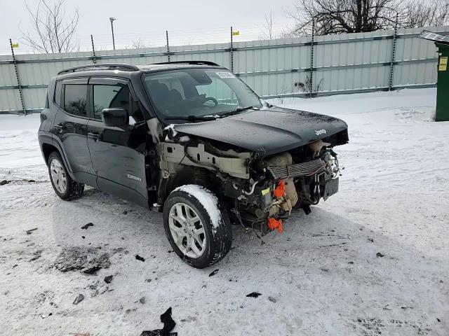 2017 Jeep Renegade - Image 11