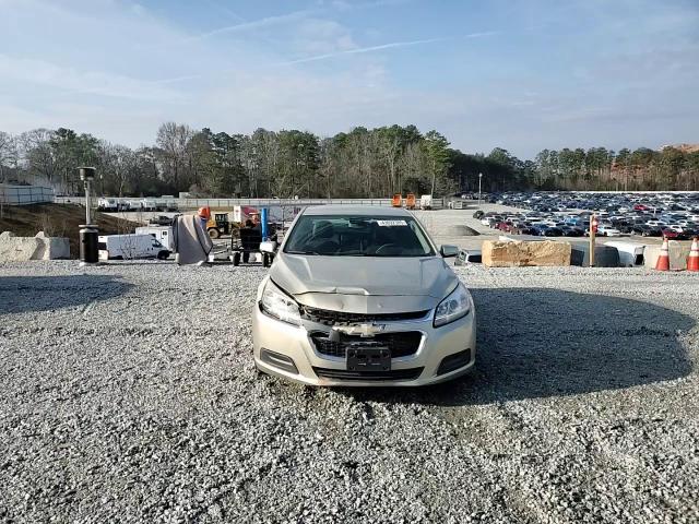 2016 Chevrolet Malibu - Image 11