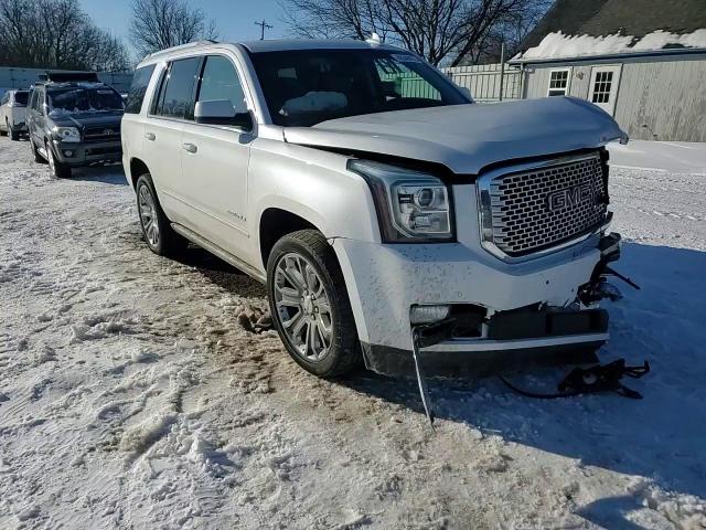 2016 GMC Yukon - Image 11