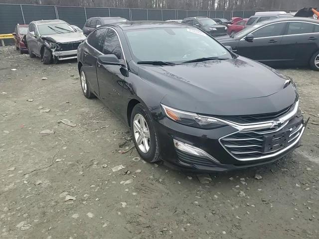 2022 Chevrolet Malibu - Image 10