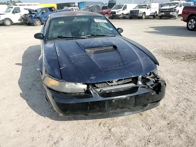 2003 Ford Mustang - Image 11