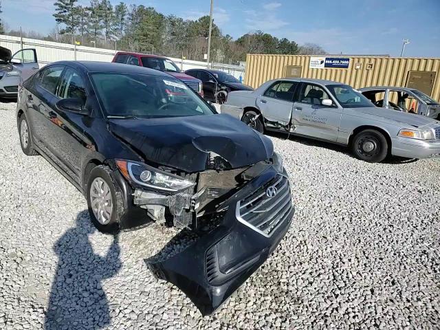 2018 Hyundai Elantra - Image 13