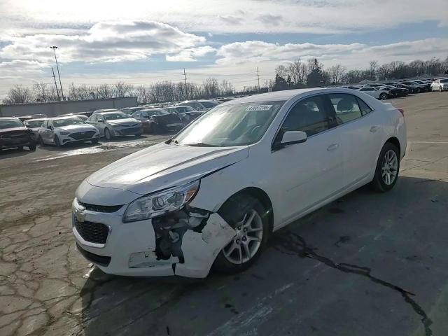 2016 Chevrolet Malibu - Image 10