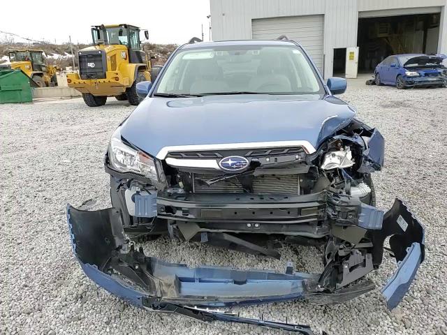 2018 Subaru Forester - Image 11