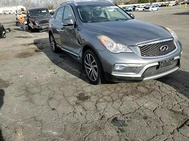 2017 Infiniti QX50 - Image 12
