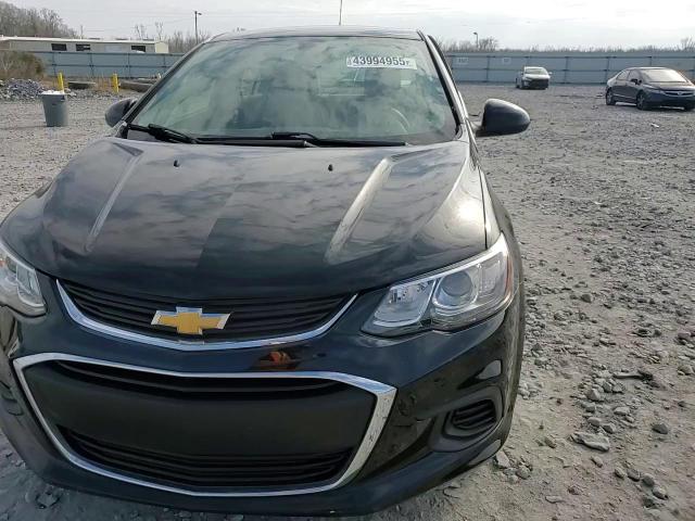 2017 Chevrolet Sonic - Image 11