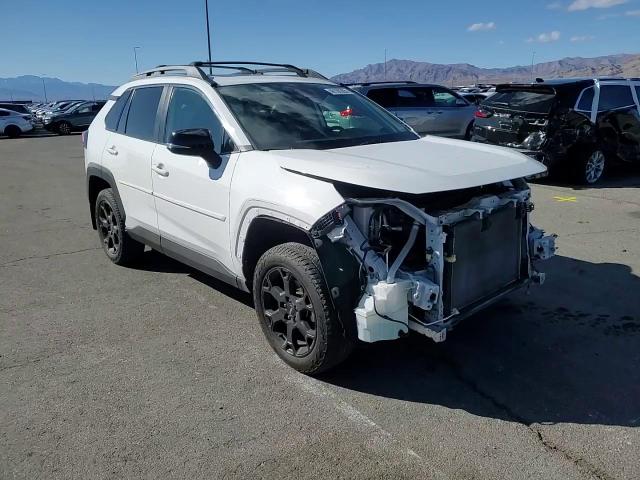 2022 Toyota RAV 4 - Image 12